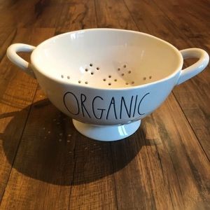 Rae Dunn organic colander